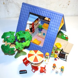 Playmobil - 3230 - Les Loisirs - Famille maison vacances 